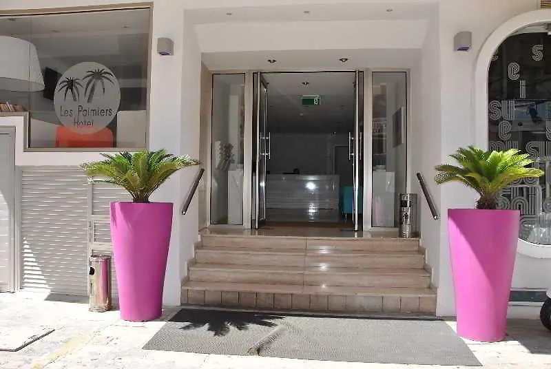 Les Palmiers Beach Boutique Hotel & Luxury Apartments Larnaca